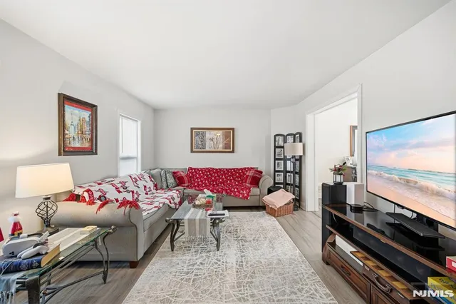 $4,200 | 27 Saddle River Road, Woodcliff Lake, NJ 07677