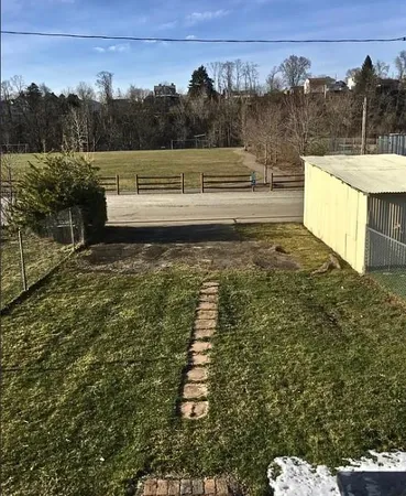 $1,200 | 546 Grant Avenue, Carnegie, PA 15106