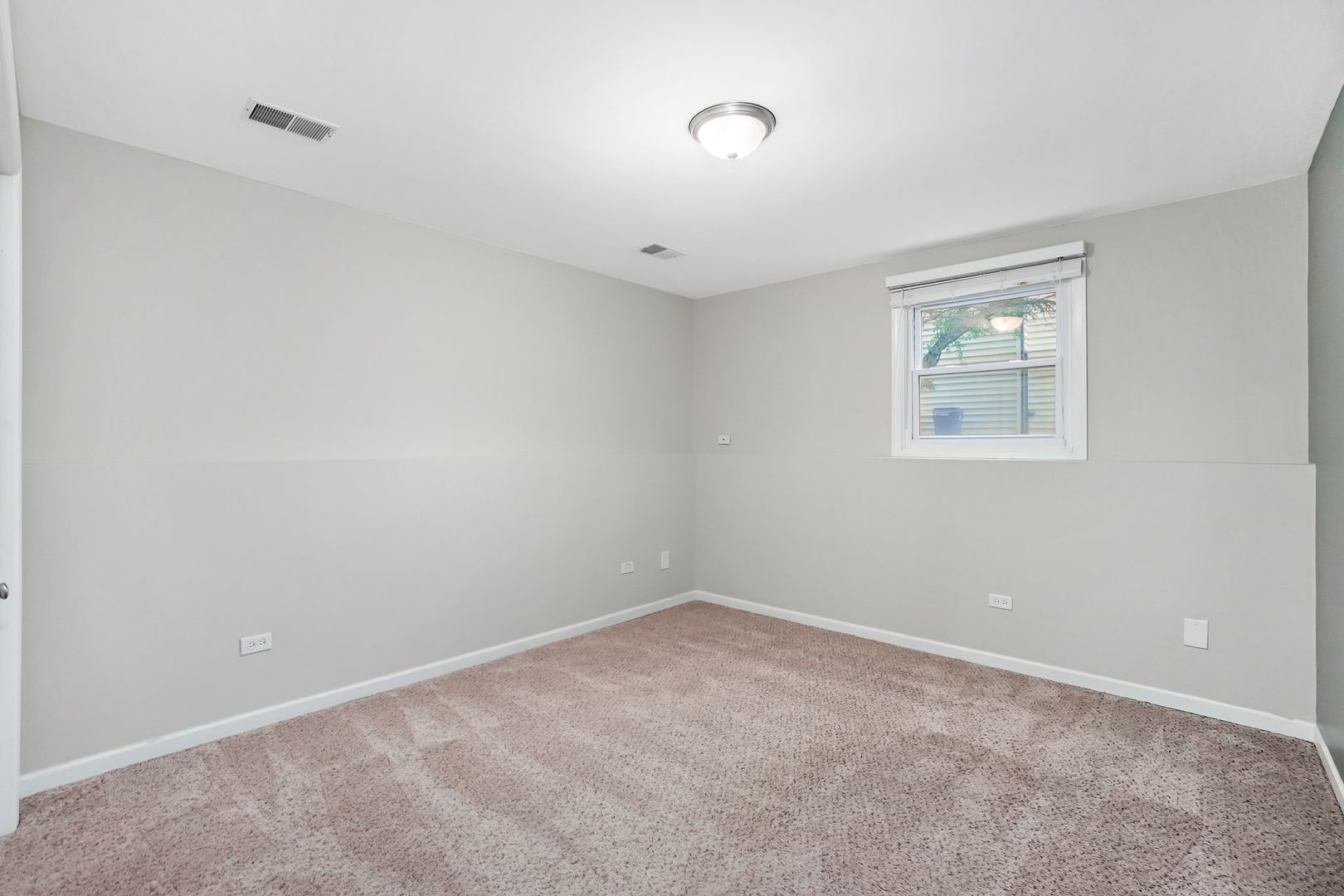 2165 Savannah Road Elgin, IL 60123 - Photo 17 of 27 an empty room with windows
