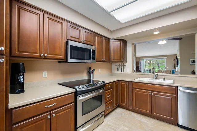 $375,000 | 285 Desert Falls Drive East, Palm Desert, CA 92211