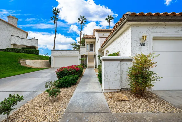 $375,000 | 285 Desert Falls Drive East, Palm Desert, CA 92211