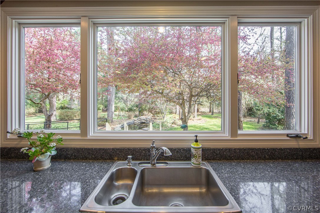 14430 West Salisbury Road Midlothian, VA 23113 - Photo 11 of 36 a bathroom sink sitting next to a window