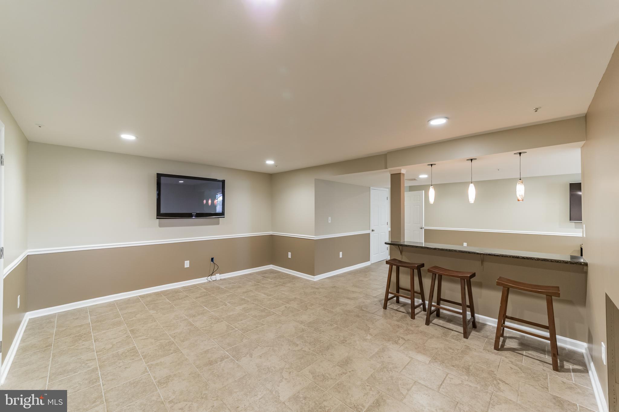 610 Sylvania Road Exton, PA 19341 - Photo 32 of 47 Seating Area