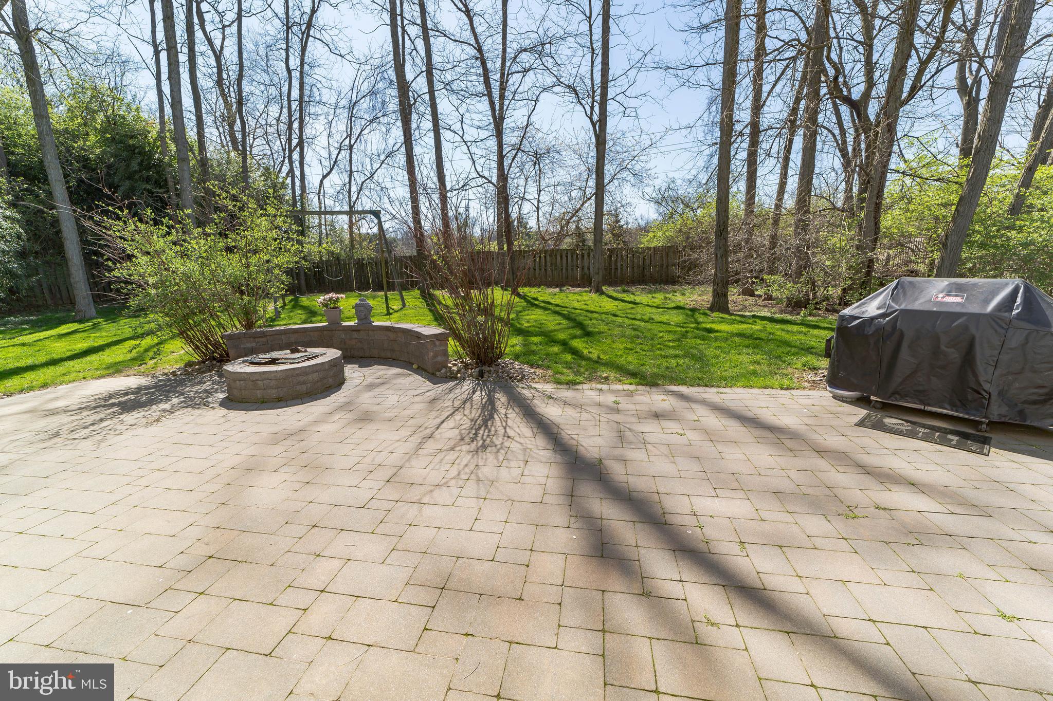 610 Sylvania Road Exton, PA 19341 - Photo 37 of 47 Large Custom Hardscaping Area