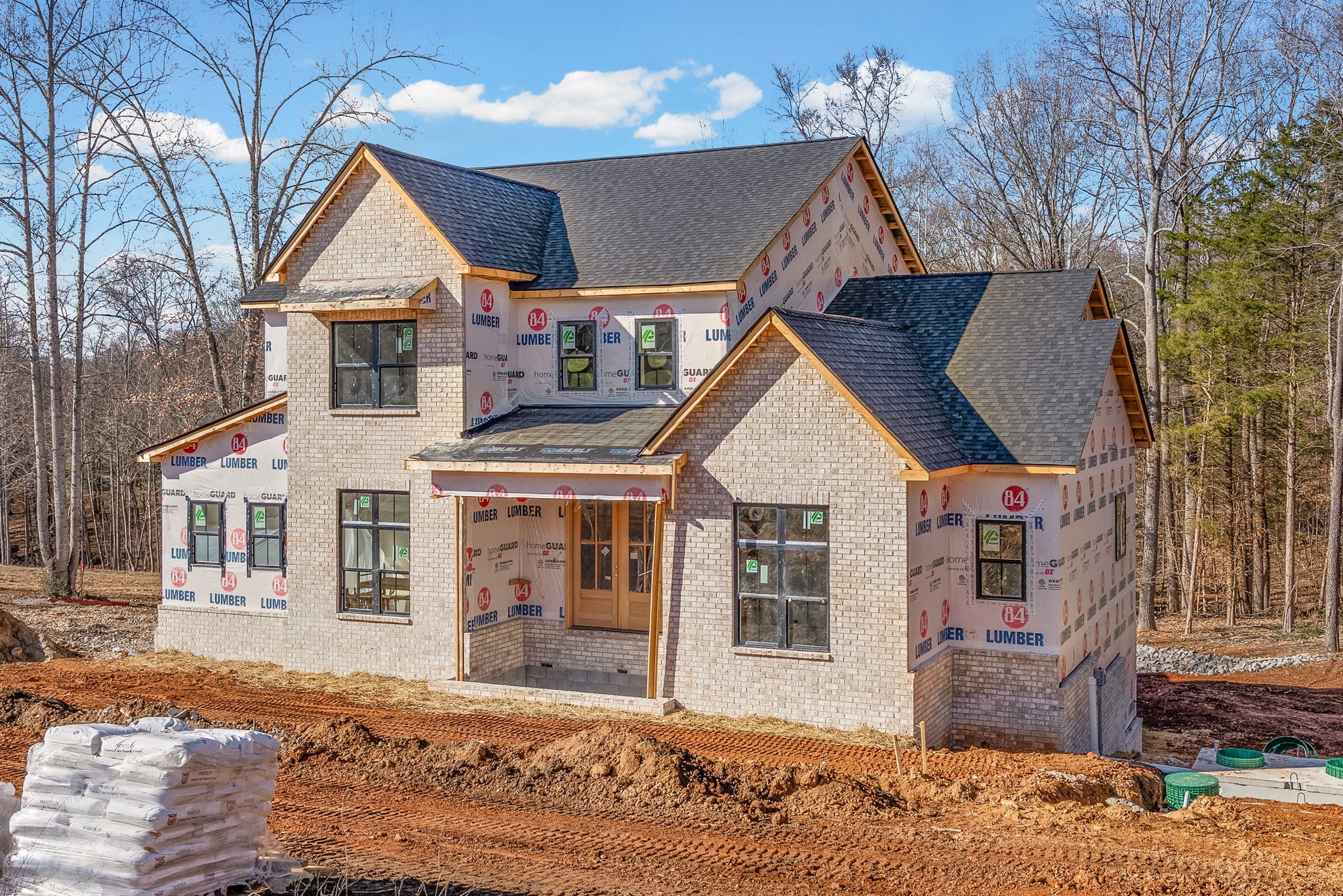 1307 Shady Grove Road Clarksville, TN 37043 - Photo 3 of 24 a view of a house with a yard