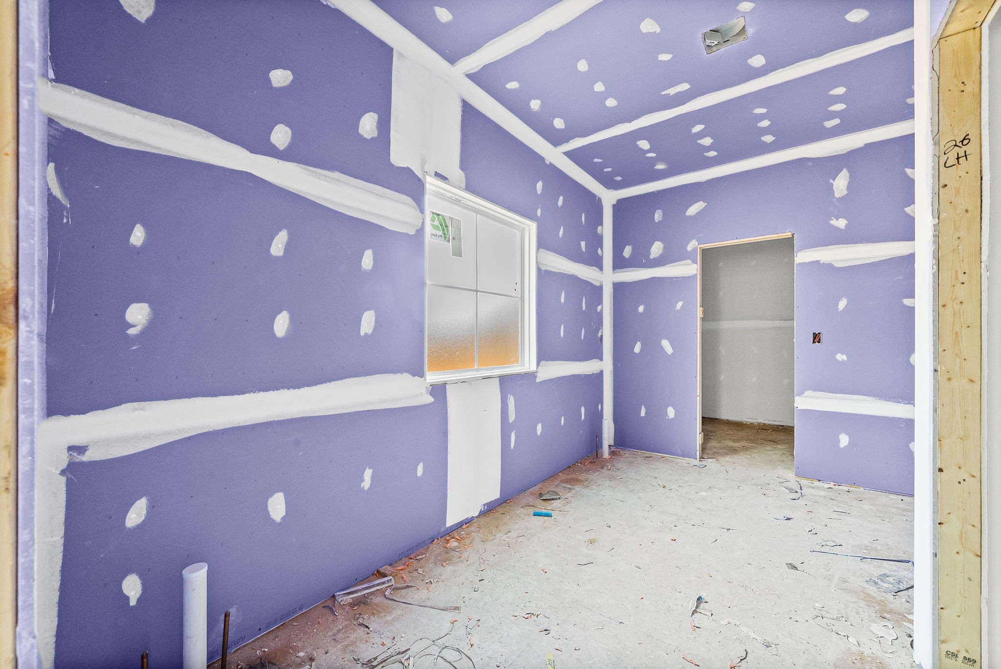 1307 Shady Grove Road Clarksville, TN 37043 - Photo 10 of 24 a spacious bathroom with a sink shower and a mirror