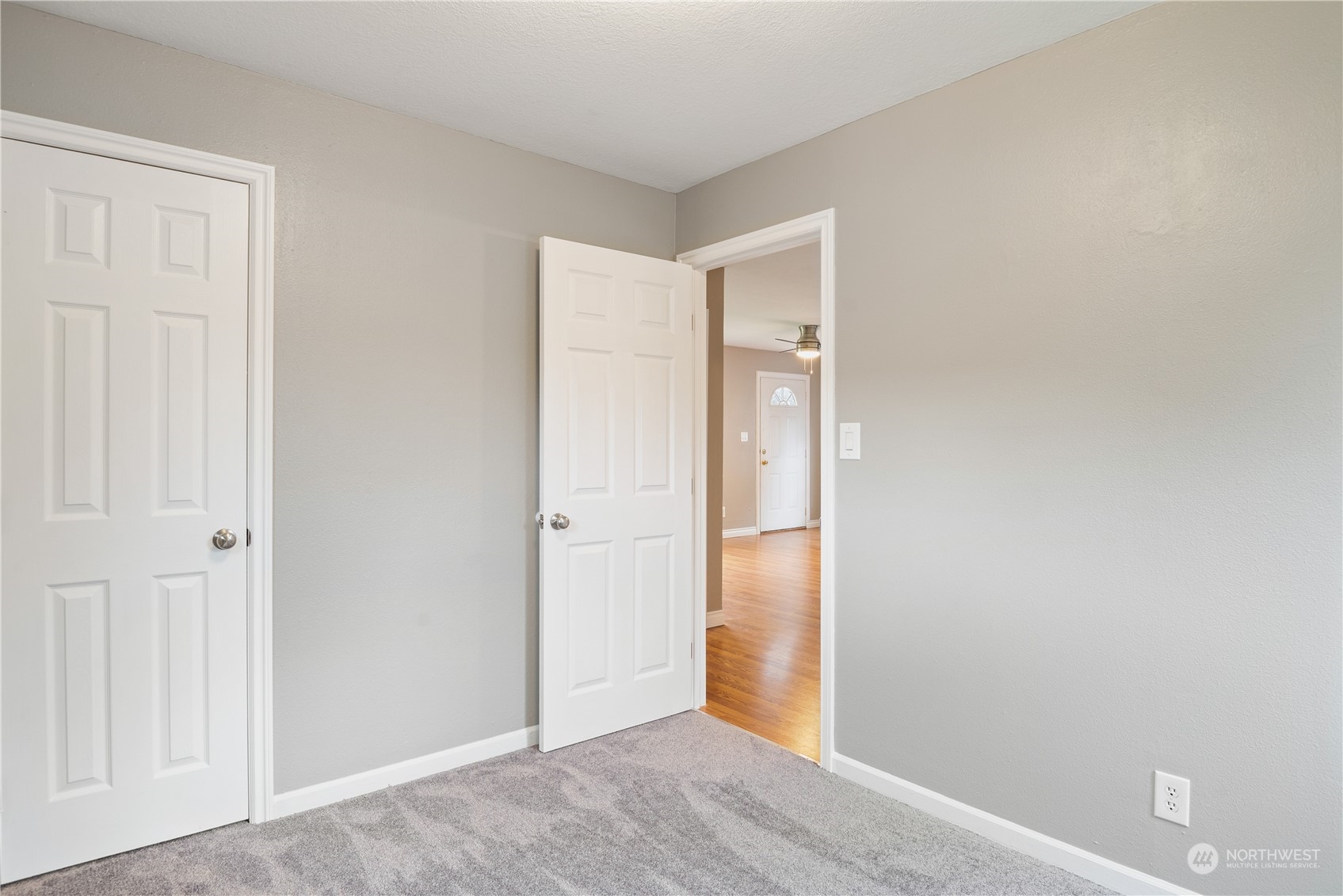3153 Florida Street Longview, WA 98632 - Photo 22 of 27 a view of an empty room