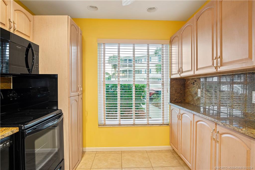1868 Southwest Palm City Road, Unit 104 Stuart, FL 34994 - Photo 11 of 31 Gallery Image 11