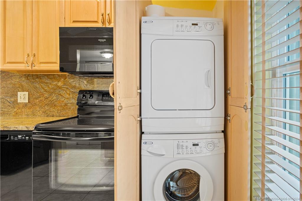 1868 Southwest Palm City Road, Unit 104 Stuart, FL 34994 - Photo 12 of 31 Gallery Image 12