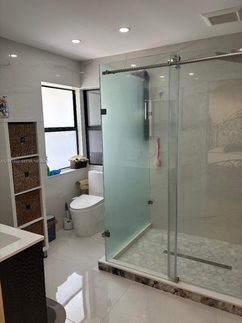 13650 Southwest 283rd Terrace Homestead, FL 33033 - Photo 26 of 44 Master