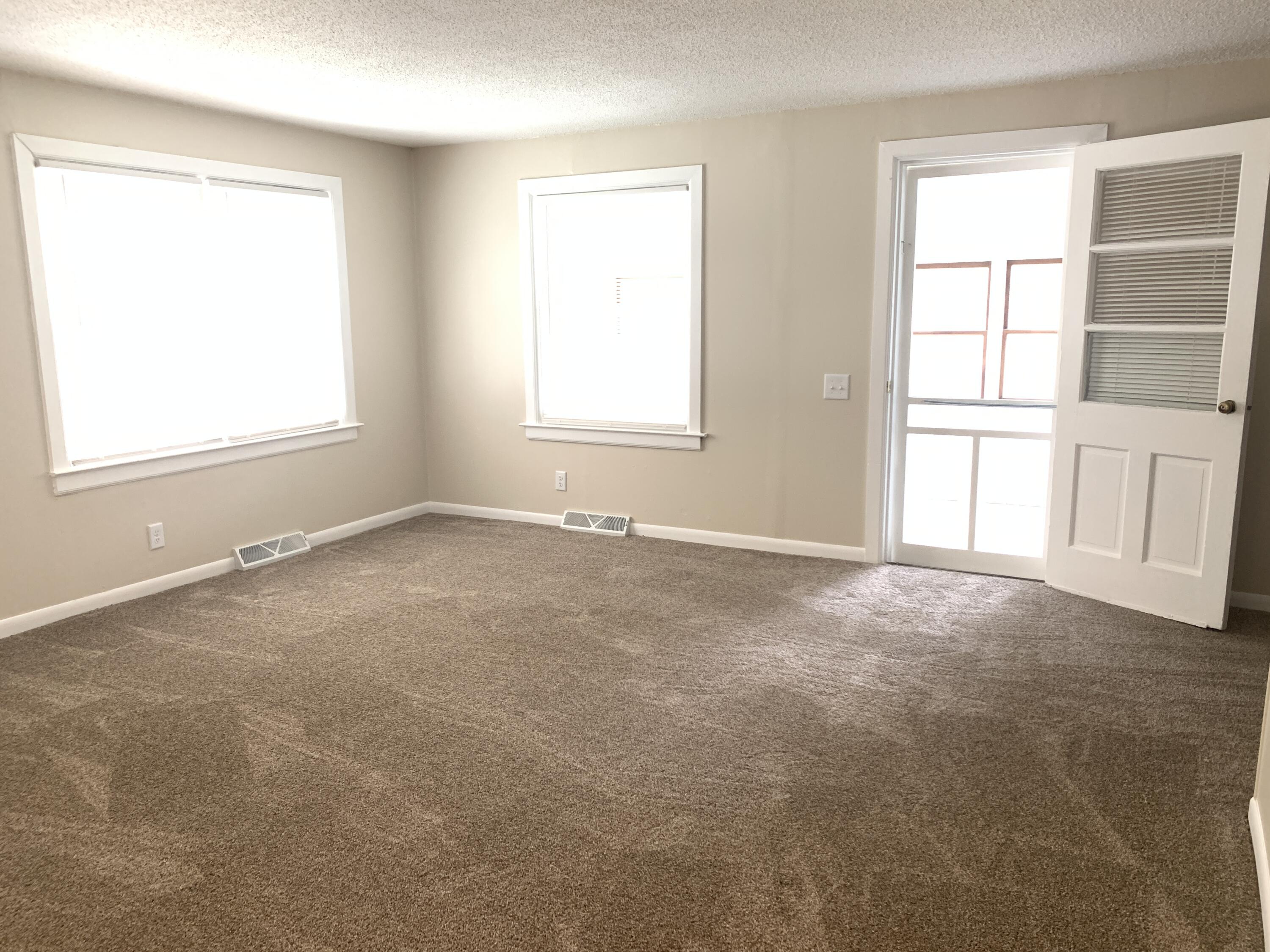 9551 Sayers Road Munith, MI 49259 - Photo 7 of 24 IMG-4749 (1)