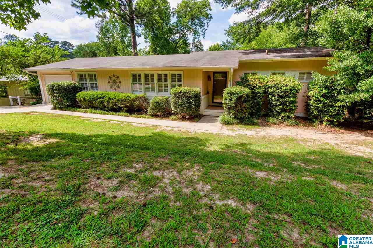 4104 Winston Way Birmingham, AL 35213 - Photo 1 of 28