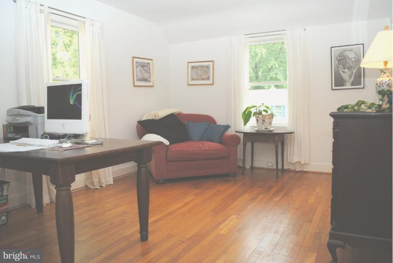 7906 Chelton Road Bethesda, MD 20814 - Photo 7 of 16 Bedroom