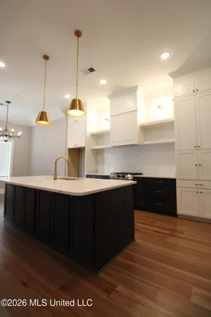 $399,000 | 4007 Bakersfield Drive, Nesbit, MS 38651