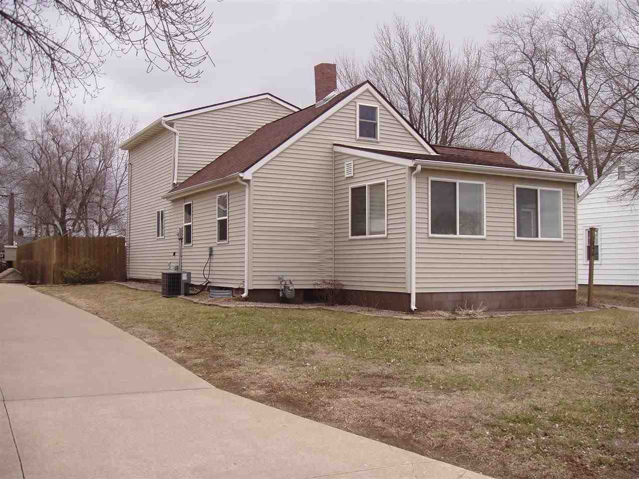 216 3rd Street Colona, IL 61241 - Photo 15 of 16 Gallery Image 15