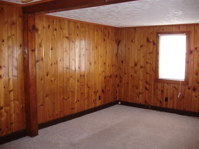 216 3rd Street Colona, IL 61241 - Photo 3 of 16 Gallery Image 3