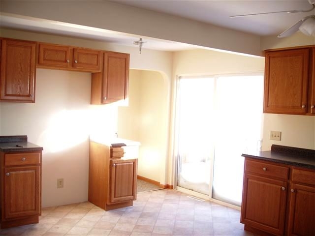 216 3rd Street Colona, IL 61241 - Photo 7 of 16 Gallery Image 7