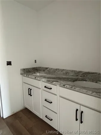 $429,900 | 2621 Vineyard Way, Unit 208, Memphis, IN 47143