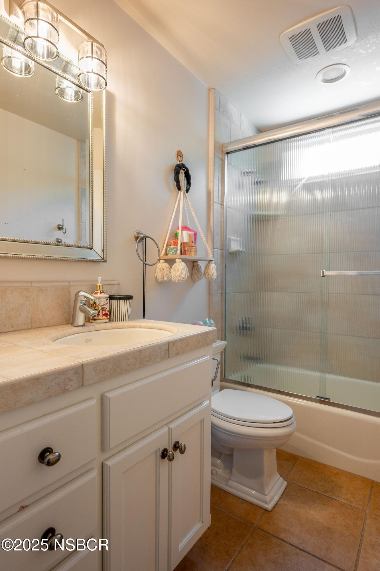 1221 North Refugio Road Santa Ynez, CA 93460 - Photo 18 of 32 Hallway Bathroom 2