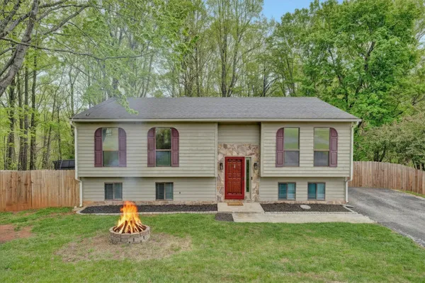 $325,000 | 2176 Horn Circle, Vinton, VA 24179