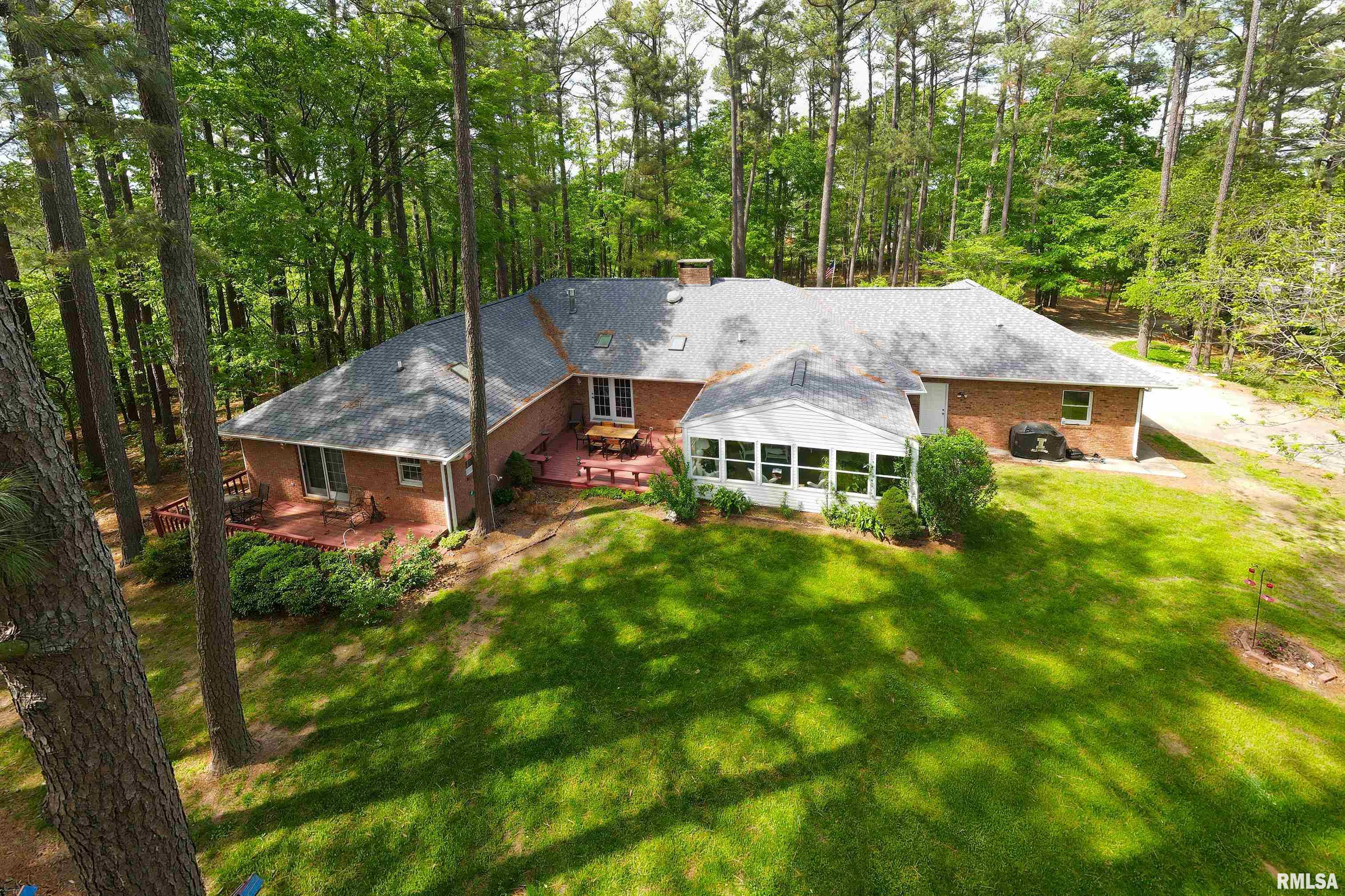 230 Blue Moon Road Carbondale, IL 62903 - Photo 13 of 62 Gallery Image 13