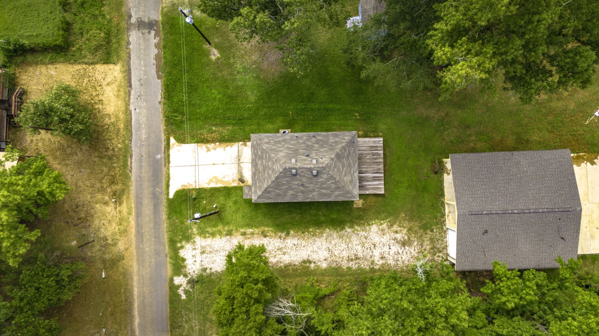 Tb Apple Tree Livingston, TX 77351 - Photo 29 of 31 an aerial view of a residential houses with yard