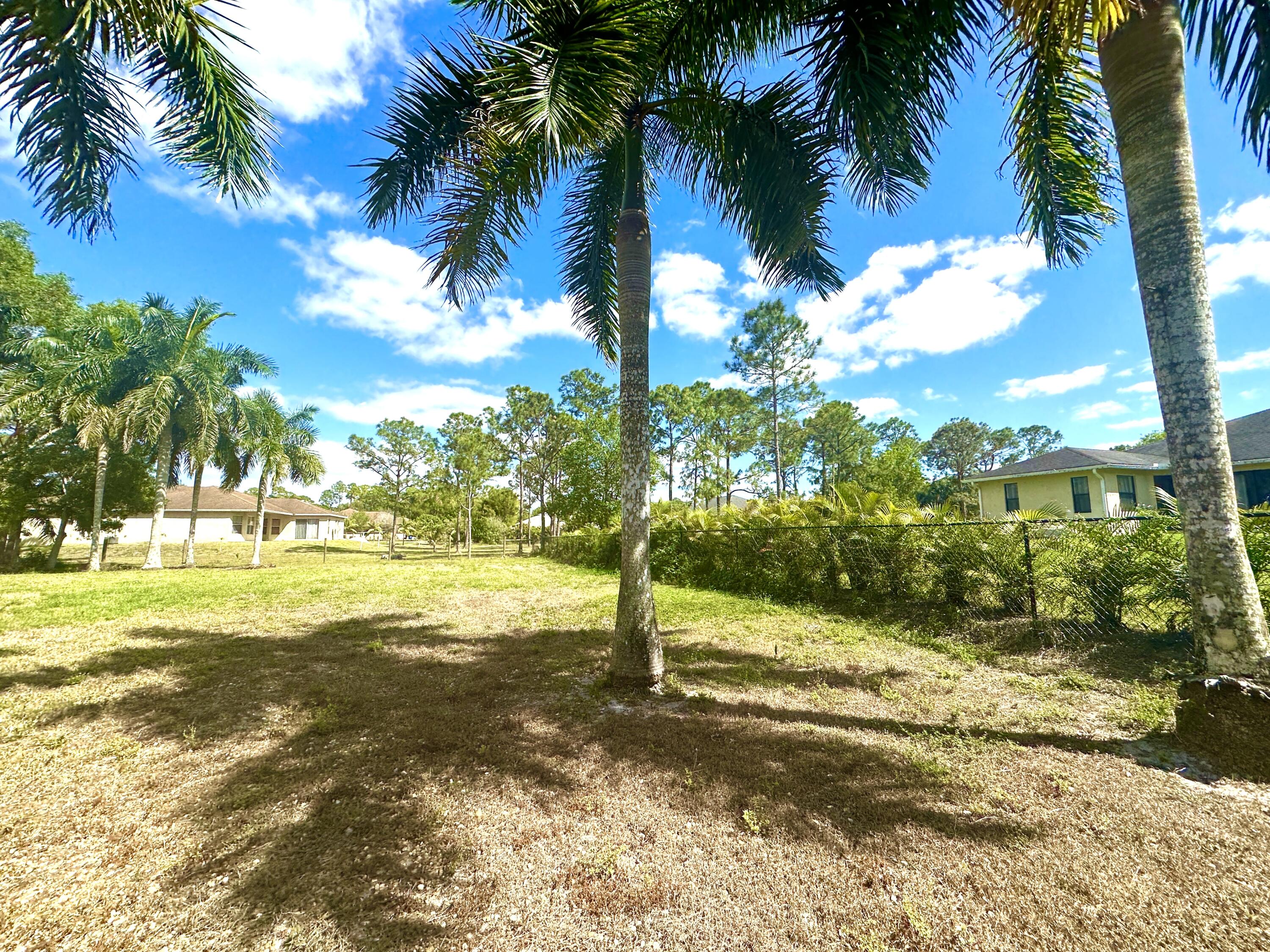 18180 42nd Road North Loxahatchee, FL 33470 - Photo 21 of 108 C3DC0E68-4436-4AB6-B93D-FFE584DA20F3