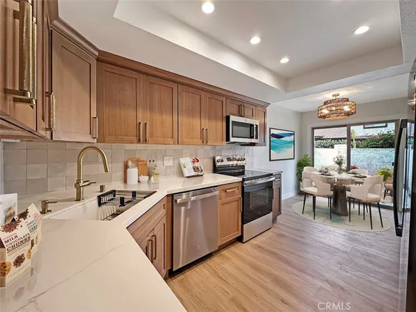 $799,900 | 9948 Del Rio Way, Unit 98, Cypress, CA 90630