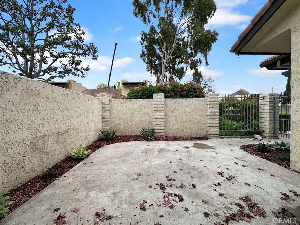 9948 Del Rio Way, Unit 98 Cypress, CA 90630 - Photo 27 of 31