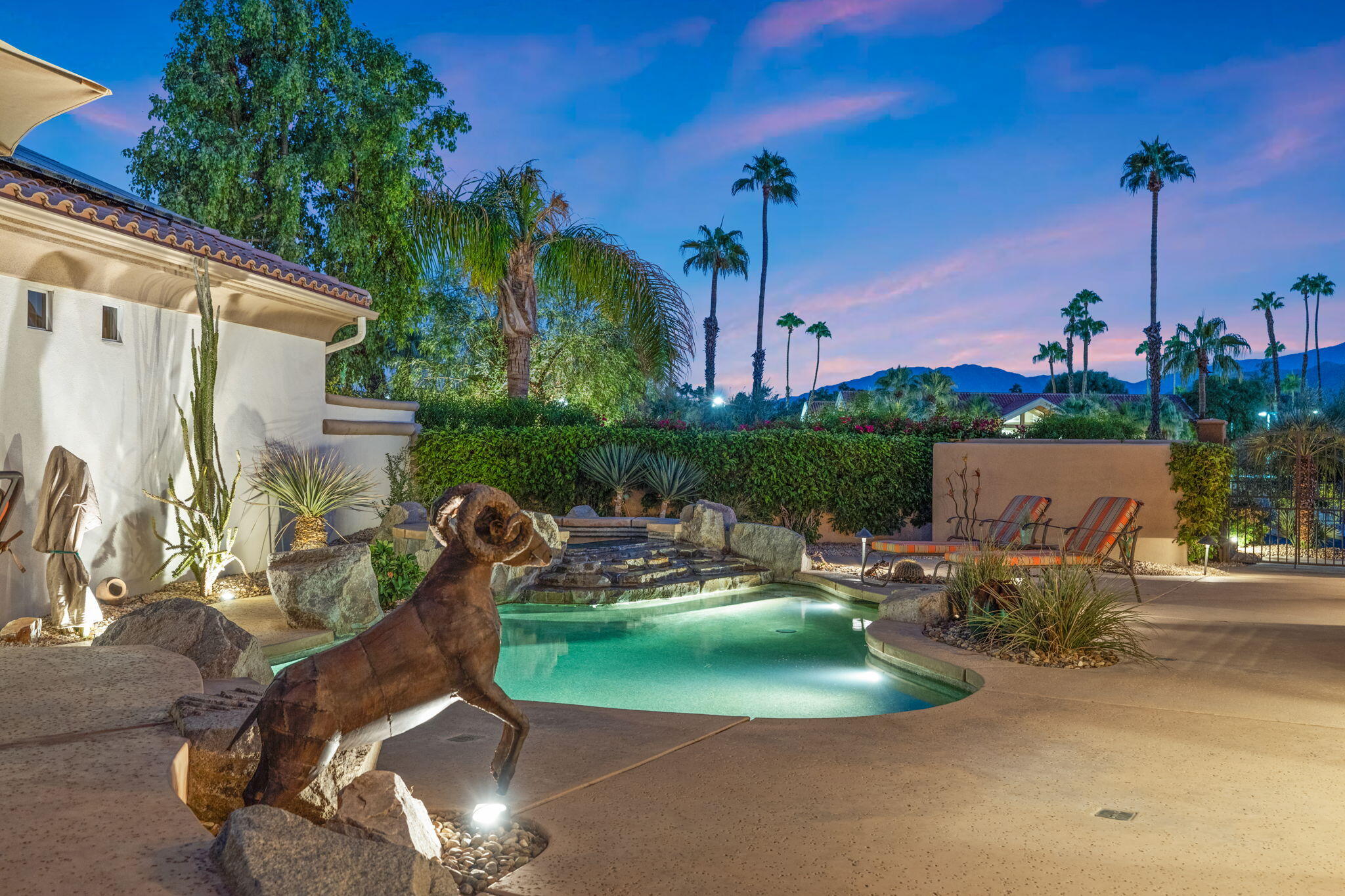 106 Lakefront Way Rancho Mirage, CA 92270 - Photo 4 of 35 pool
