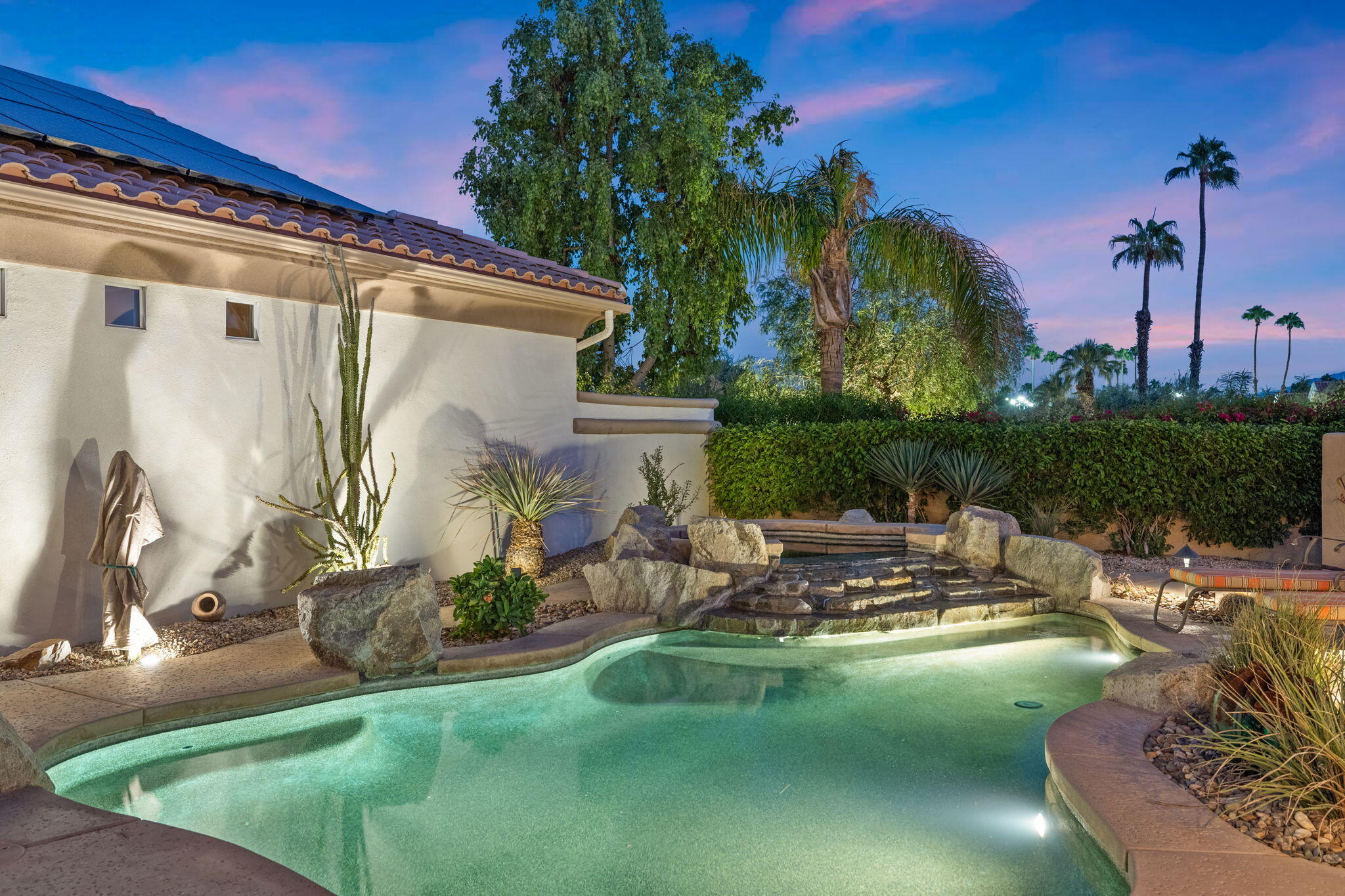 106 Lakefront Way Rancho Mirage, CA 92270 - Photo 5 of 35 pool