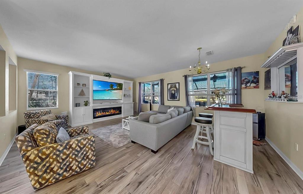 5457 Sandy Shell Drive Apollo Beach, FL 33572 - Photo 13 of 65