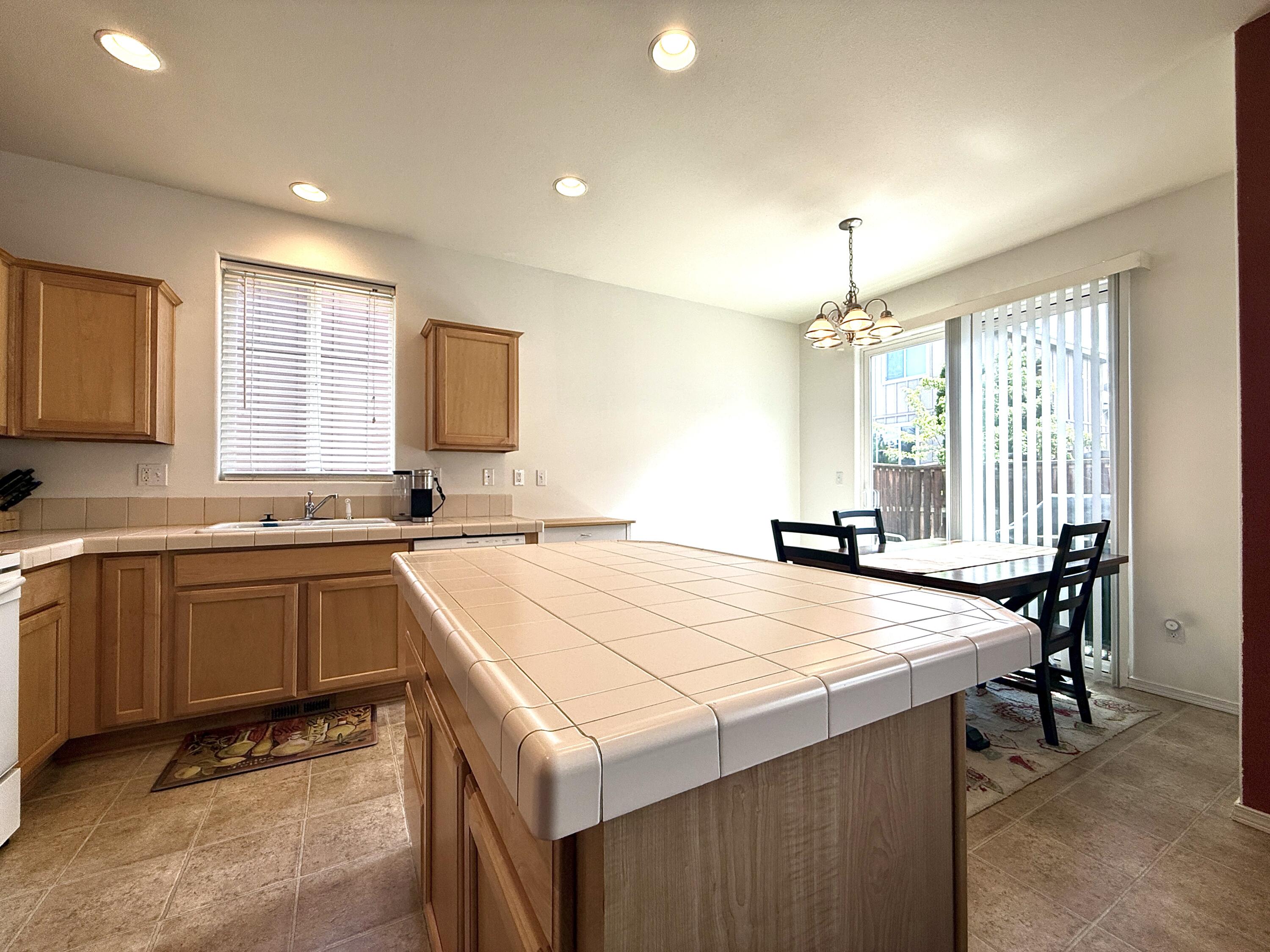 2891 Northeast Sedalia Loop Bend, OR 97701 - Photo 17 of 53 Fresh Paint - Kitchen