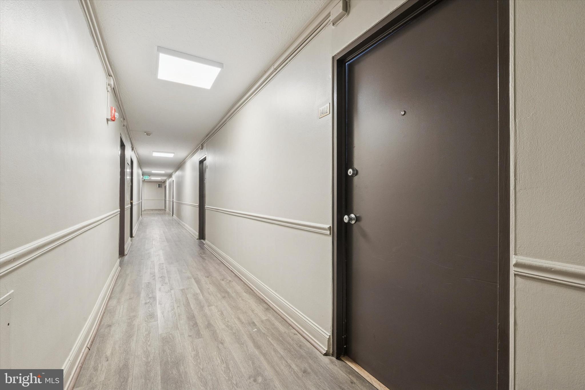 2101 Chestnut Street, Unit 1412 Philadelphia, PA 19103 - Photo 14 of 15