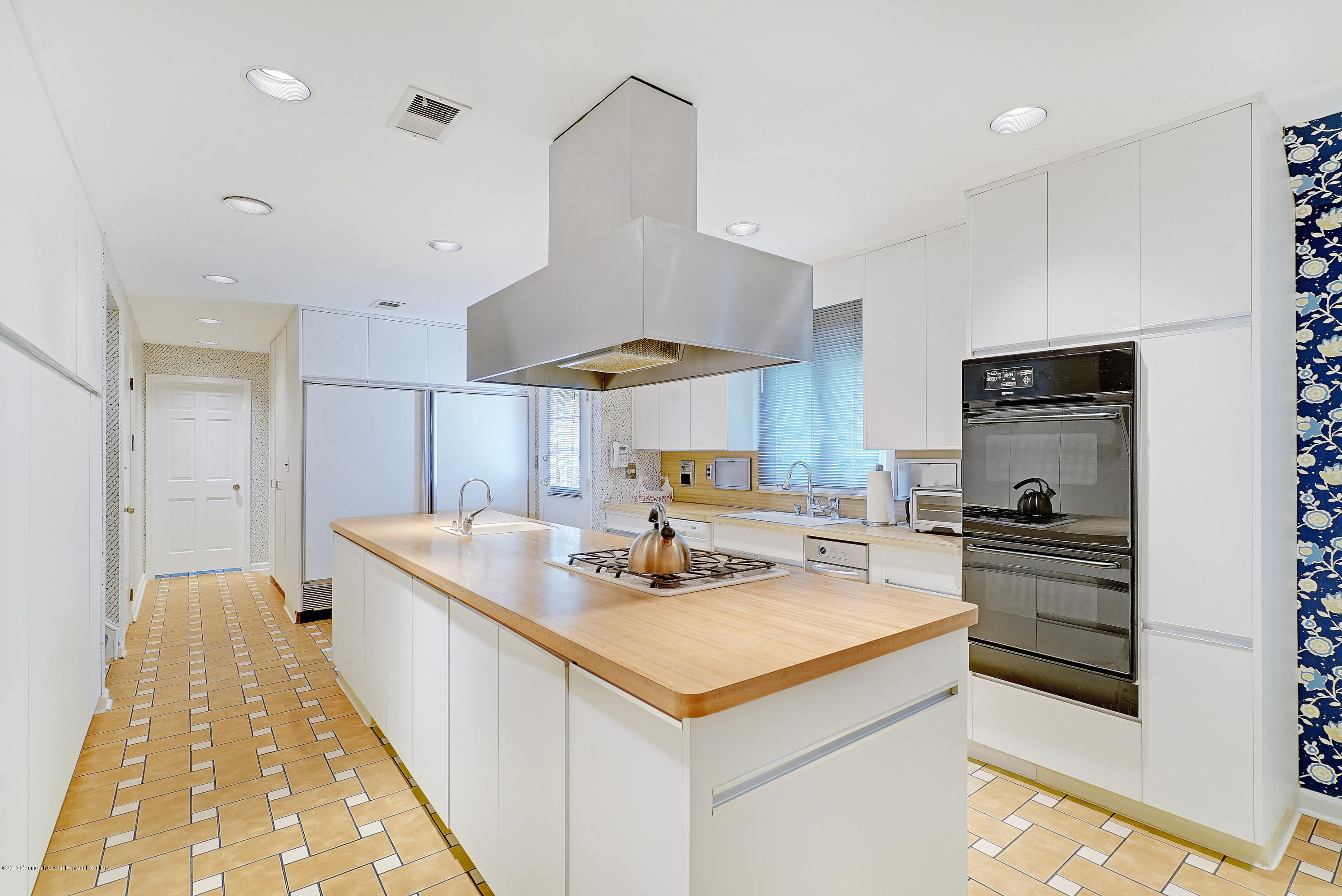11 Woods Road West Long Branch, NJ 07764 - Photo 11 of 29 dsc00146-dsc00150