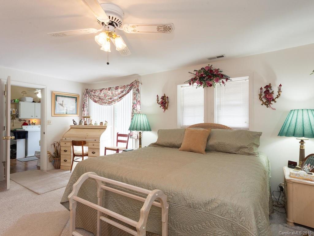 460 Reeves Cove Road Candler, NC 28715 - Photo 15 of 24 Gallery Image 15