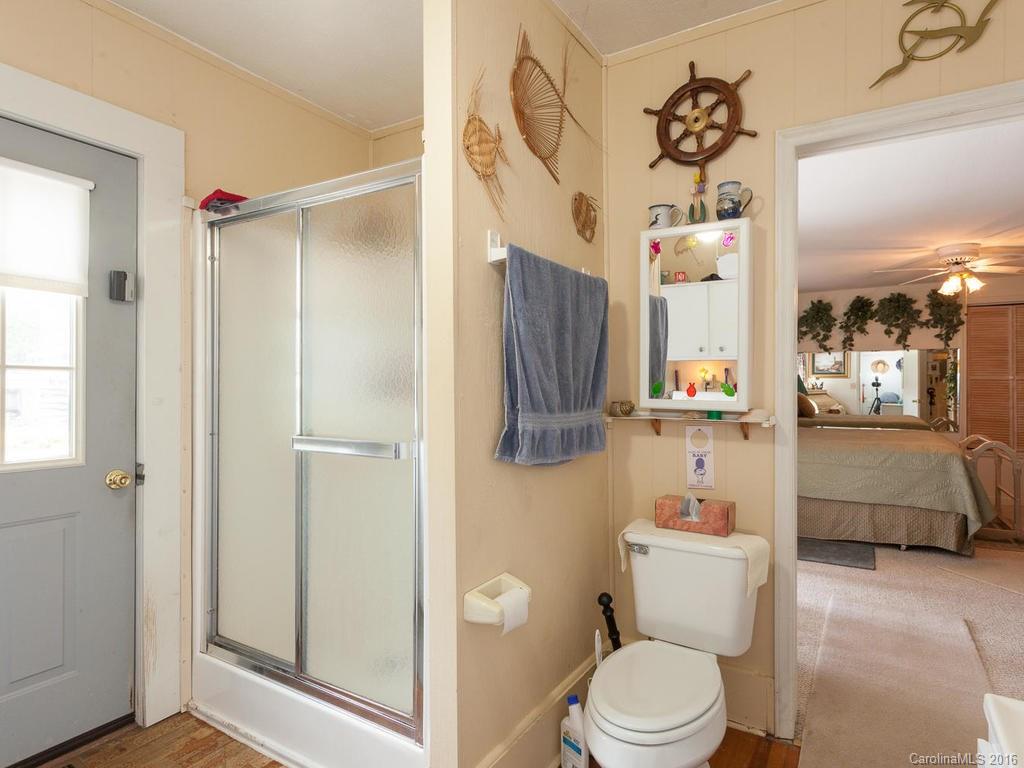 460 Reeves Cove Road Candler, NC 28715 - Photo 17 of 24 Gallery Image 17