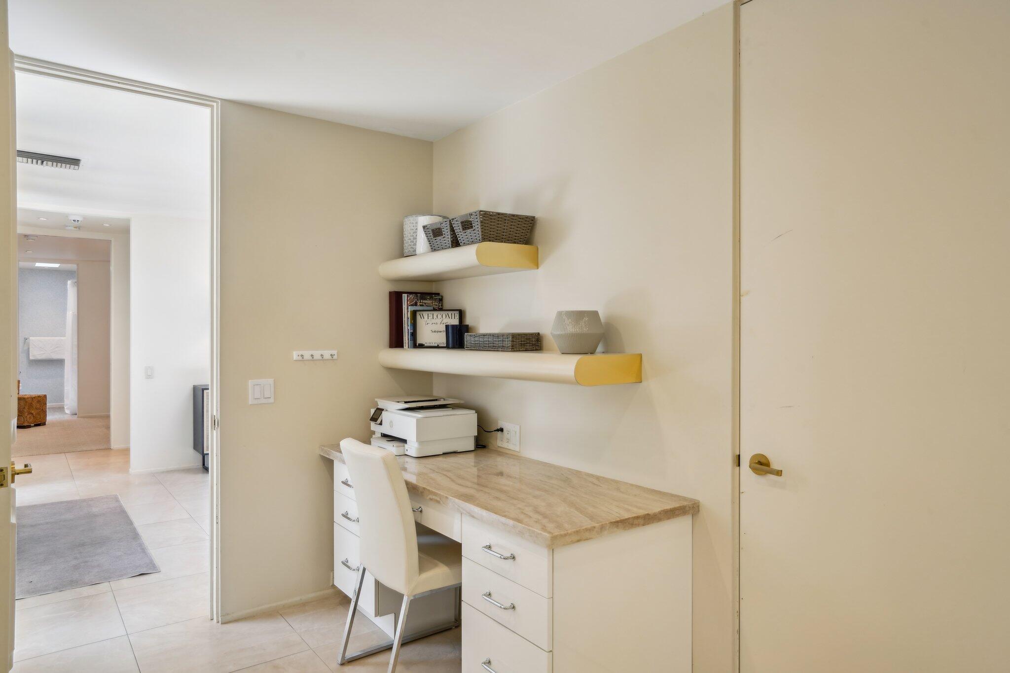 23 Park Lane Rancho Mirage, CA 92270 - Photo 25 of 57 Desk area in kitchen
