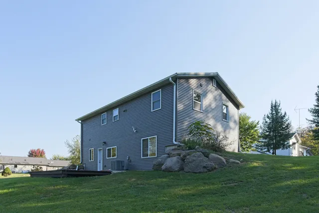 $398,900 | S5655 Old Lake Road, Baraboo, WI 53913