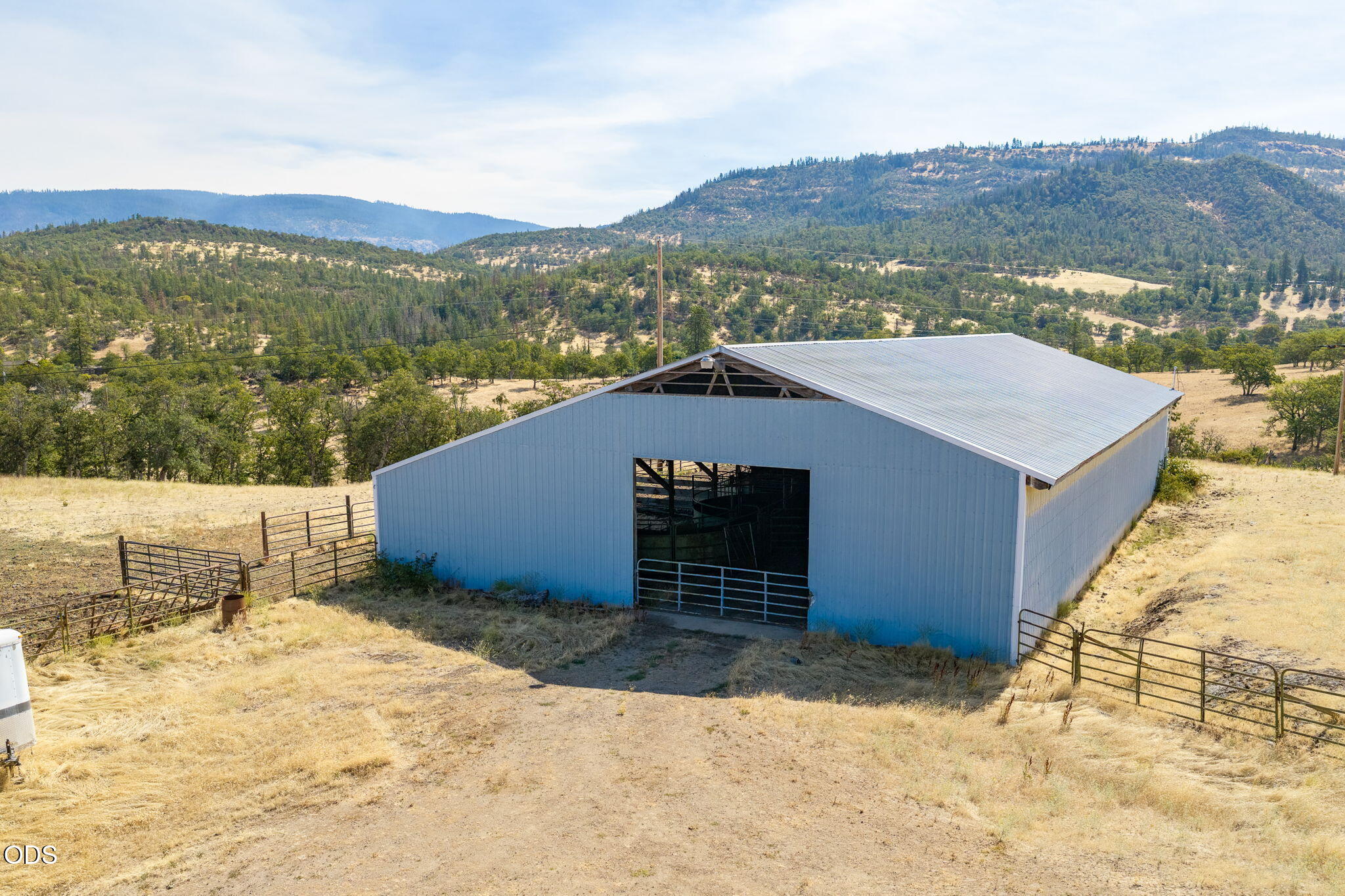 4001 South Fork Little Butte Creek Road Eagle Point, OR 97524 - Photo 10 of 85 Gallery Image 10