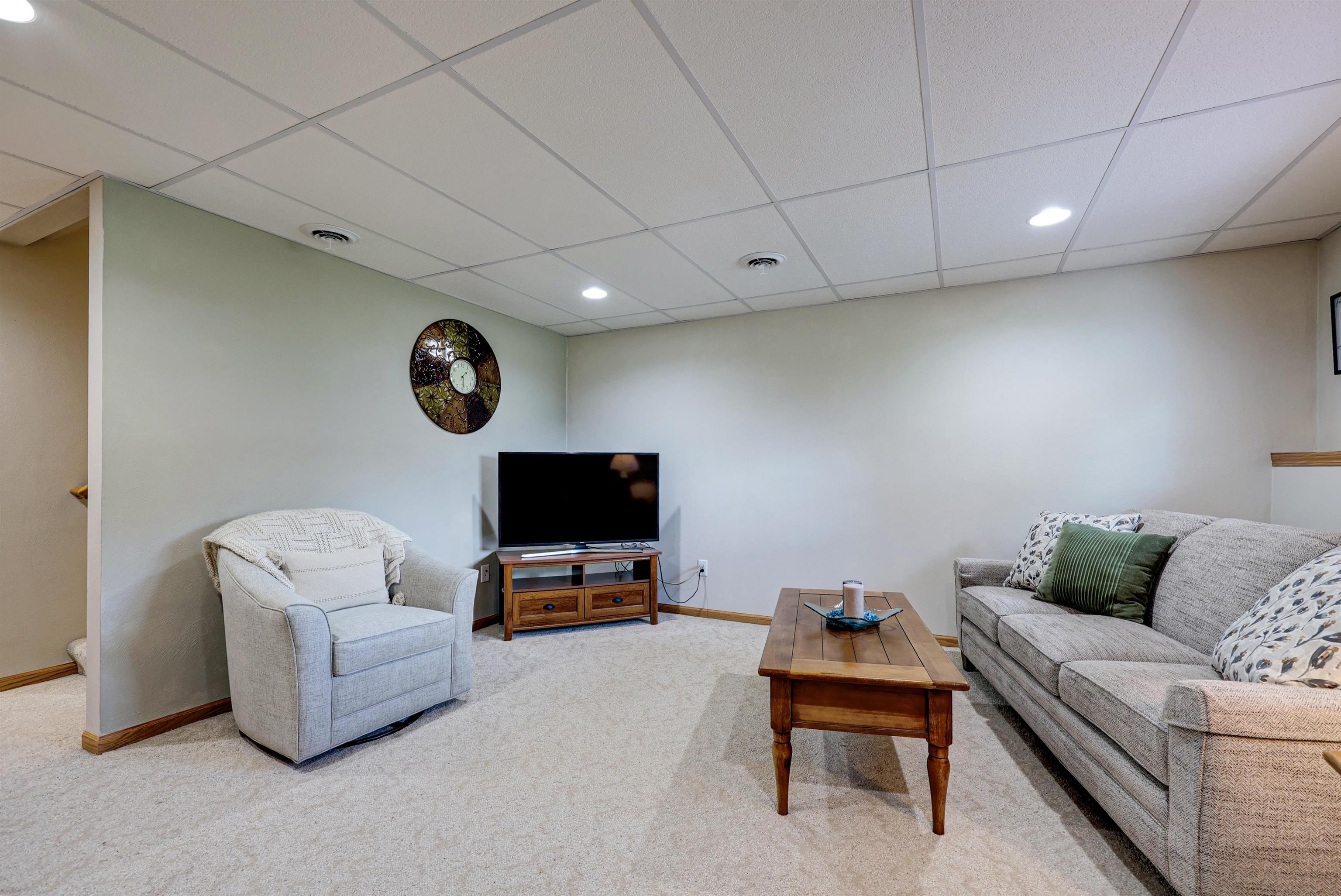 W7015 Verna Road Menasha, WI 54952 - Photo 23 of 29 Gallery Image 23