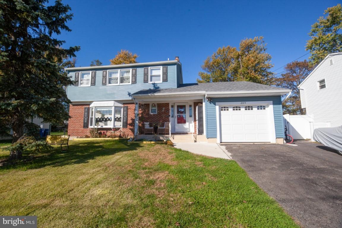 205 Regency Road Beverly, NJ 08010 - Photo 2 of 76