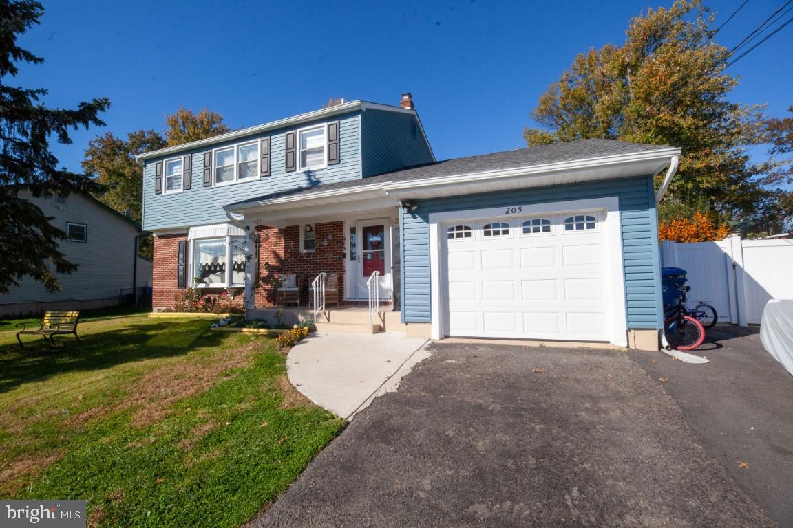 205 Regency Road Beverly, NJ 08010 - Photo 4 of 76
