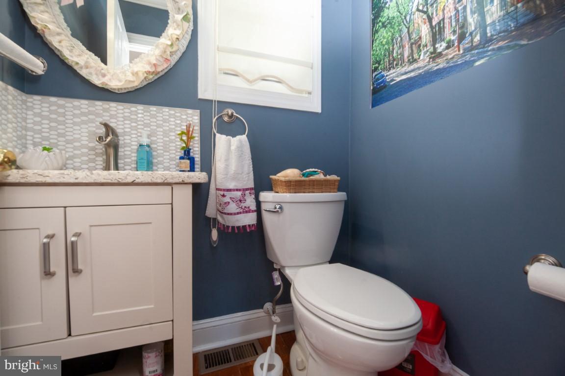 205 Regency Road Beverly, NJ 08010 - Photo 32 of 76