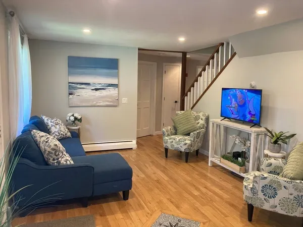$3,500 | 2393 Lake Shore Road, Gilford, NH 03249
