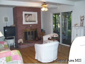 44 Golf Road Springfield, IL 62704 - Photo 5 of 7