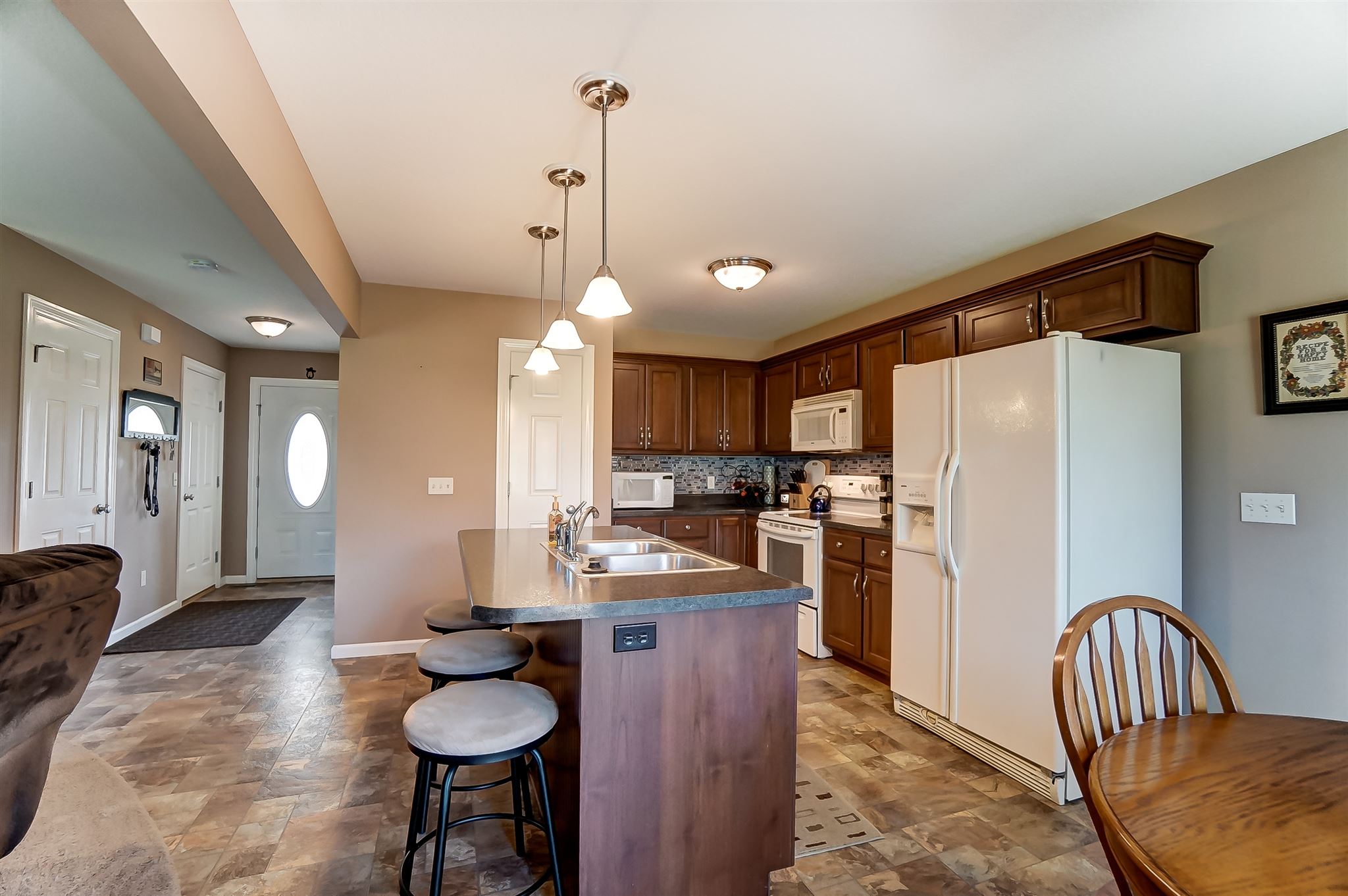 2621 Stonecrop Road Huntertown, IN 46748 - Photo 2 of 21