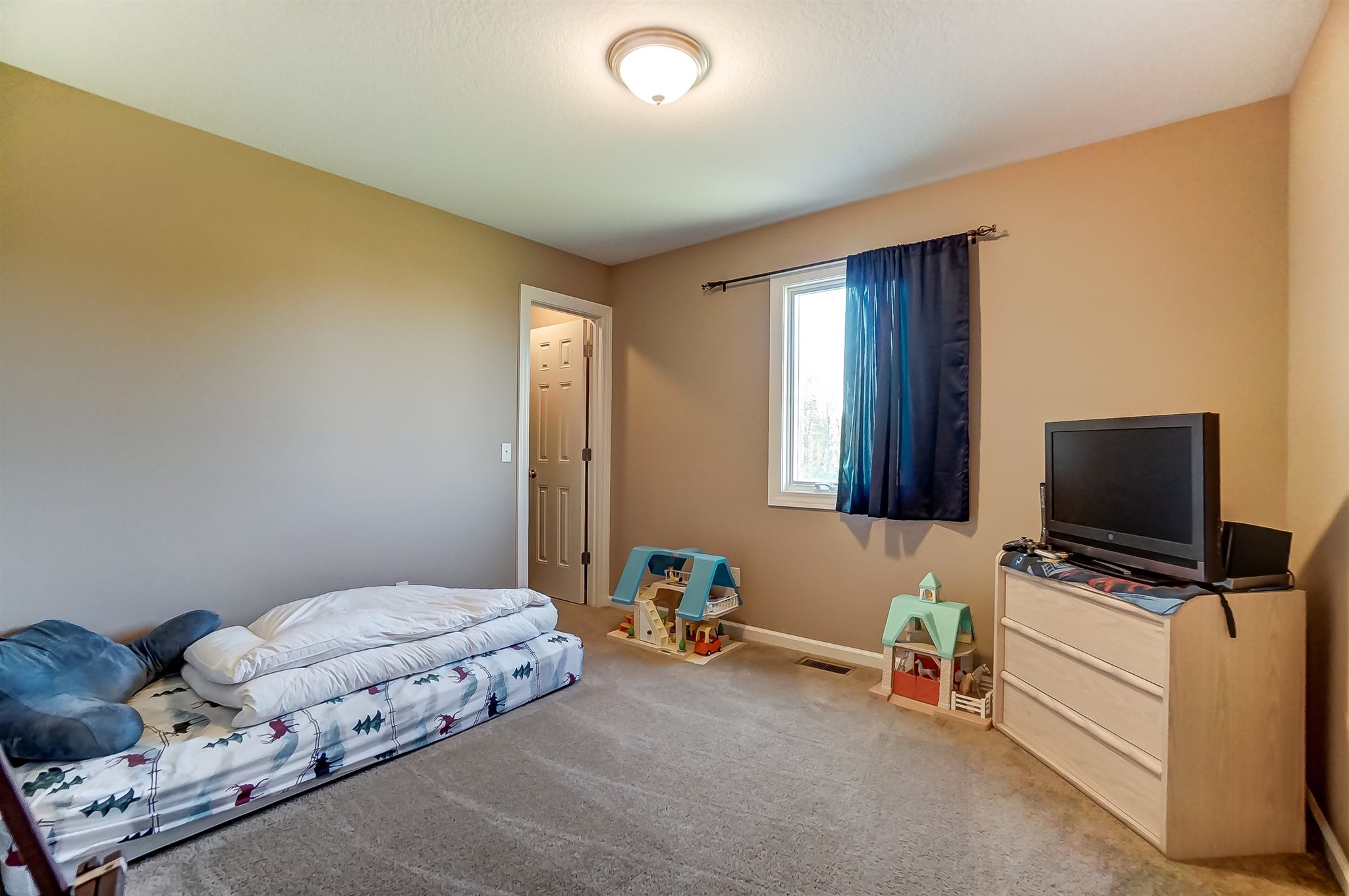 2621 Stonecrop Road Huntertown, IN 46748 - Photo 15 of 21