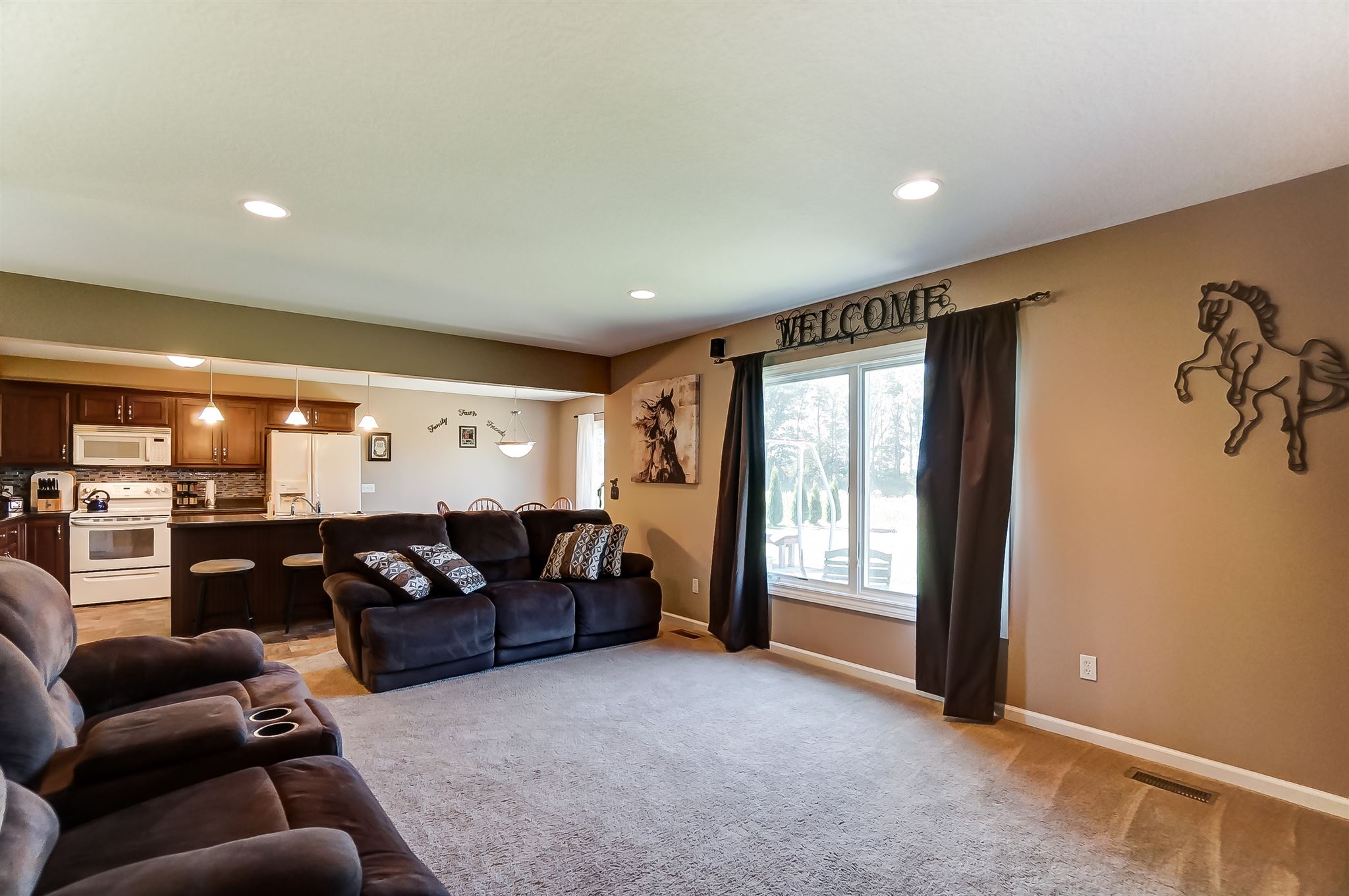 2621 Stonecrop Road Huntertown, IN 46748 - Photo 9 of 21