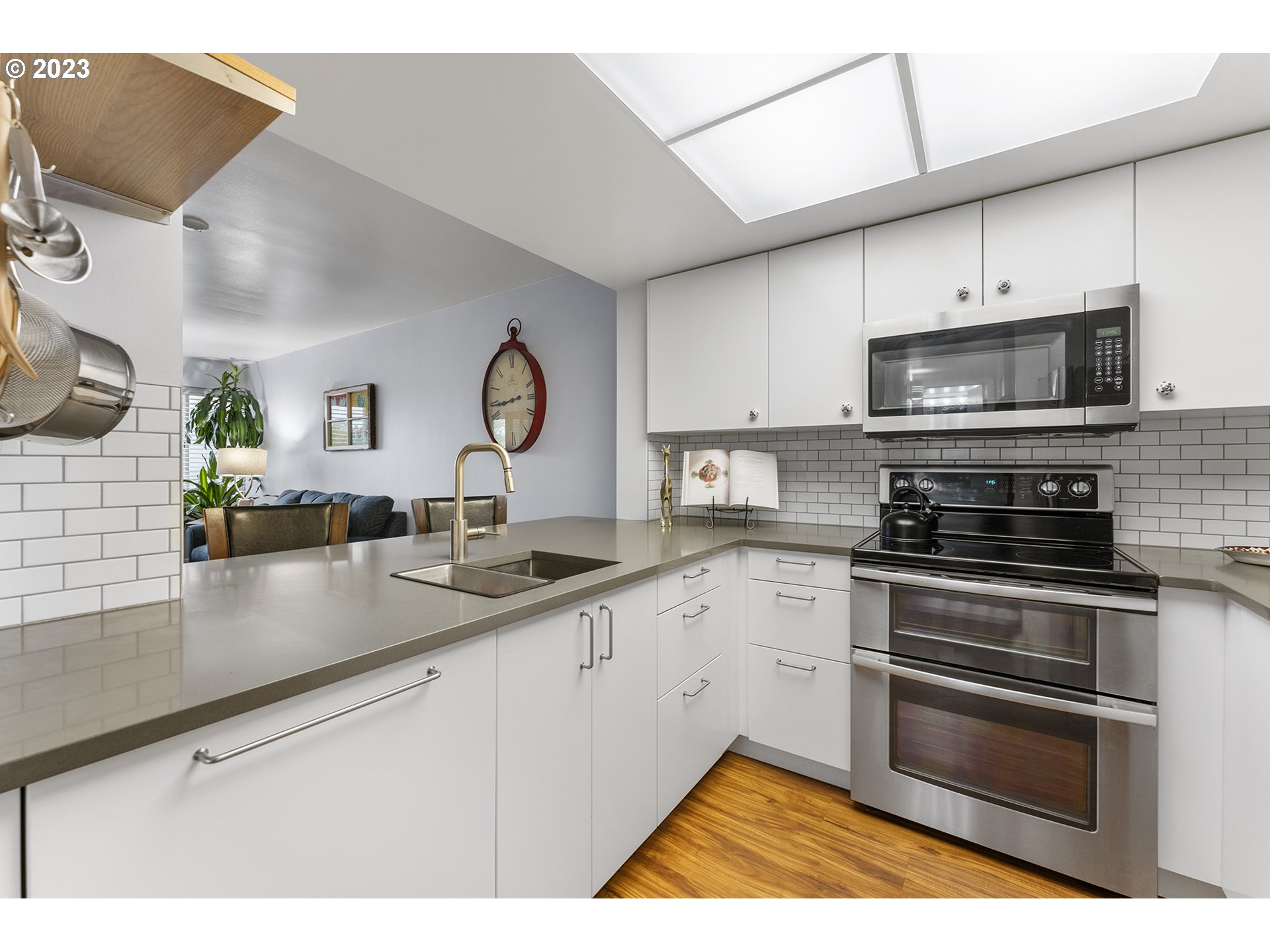 6665 West Burnside Road, Unit 441 Portland, OR 97225 - Photo 13 of 41 Gallery Image 13